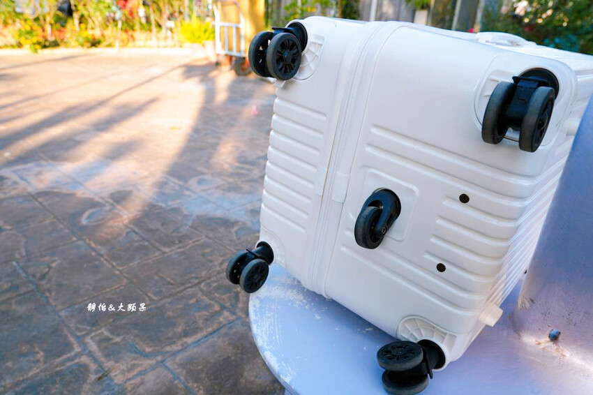 With Me 大容量旗艦款胖胖箱 ❙ 顏值高、大容量,出國 With Me 大容量旗艦款胖胖箱 ❙ 顏值高、大容量,出國
