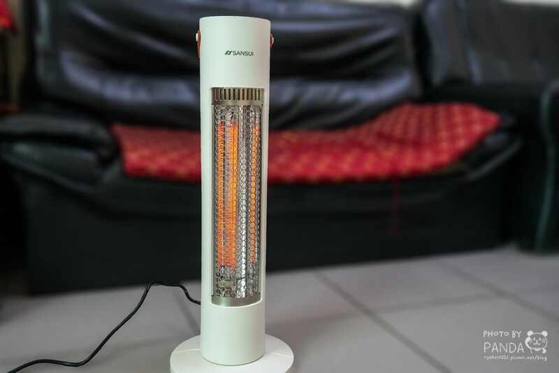 電暖器開箱｜SANSUI山水瞬熱擺頭遠紅外線碳素電暖器．一秒速暖體驗！安全首選，傾倒斷電設計的直立電暖器，擁抱舒適冬季！