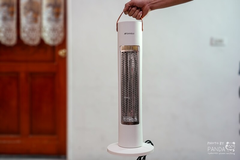 電暖器開箱｜SANSUI山水瞬熱擺頭遠紅外線碳素電暖器．一秒速暖體驗！安全首選，傾倒斷電設計的直立電暖器，擁抱舒適冬季！