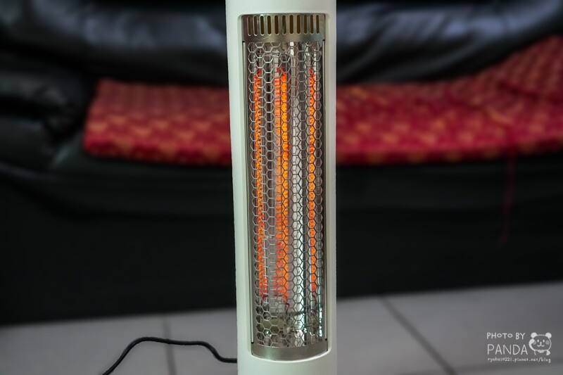 電暖器開箱｜SANSUI山水瞬熱擺頭遠紅外線碳素電暖器．一秒速暖體驗！安全首選，傾倒斷電設計的直立電暖器，擁抱舒適冬季！
