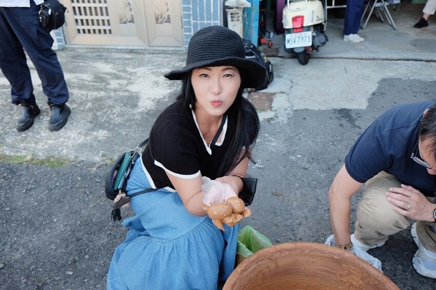 屏東車城鄉|四重溪溫泉村散策 溫泉老街著名美食 潘氏農場 鹹鴨蛋DIY體驗 親子體驗好推薦|西莉亞玩樂人生 屏東車城鄉|潘氏農場 四重溪溫泉老街著名美食 鹹鴨蛋DIY體