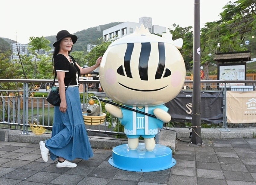 屏東車城鄉|四重溪溫泉村散策 溫泉老街著名美食 潘氏農場 鹹鴨蛋DIY體驗 親子體驗好推薦|西莉亞玩樂人生 屏東車城鄉|潘氏農場 四重溪溫泉老街著名美食 鹹鴨蛋DIY體