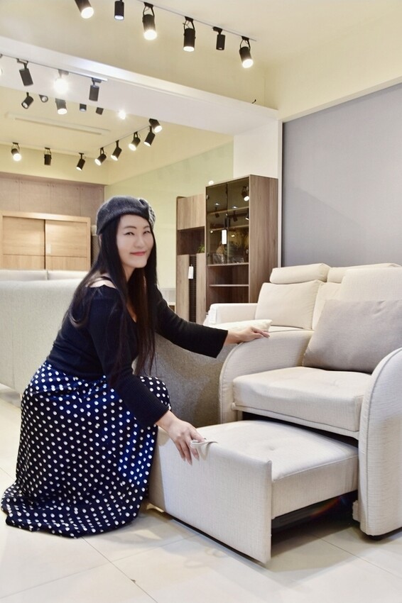 億家具批發倉庫 新竹店