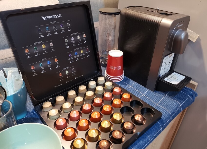 億家具批發倉庫 新竹店