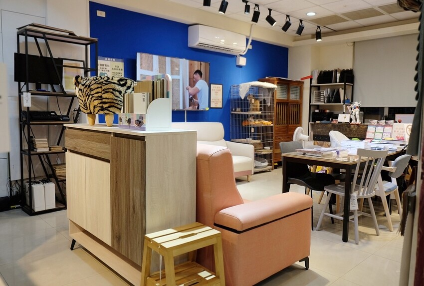 億家具批發倉庫 新竹店