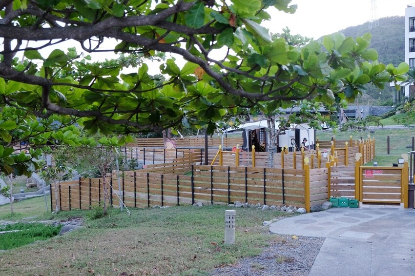 屏東車城鄉|四重溪溫泉村散策 溫泉老街著名美食 潘氏農場 鹹鴨蛋DIY體驗 親子體驗好推薦|西莉亞玩樂人生 屏東車城鄉|潘氏農場 四重溪溫泉老街著名美食 鹹鴨蛋DIY體