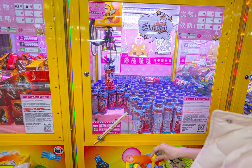 優品娃娃台中西屯店-夾娃娃機新手必玩「強爪模式」