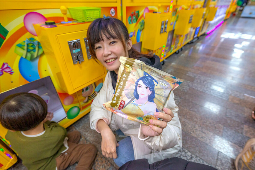 優品娃娃台中西屯店-夾娃娃機新手必玩「強爪模式」