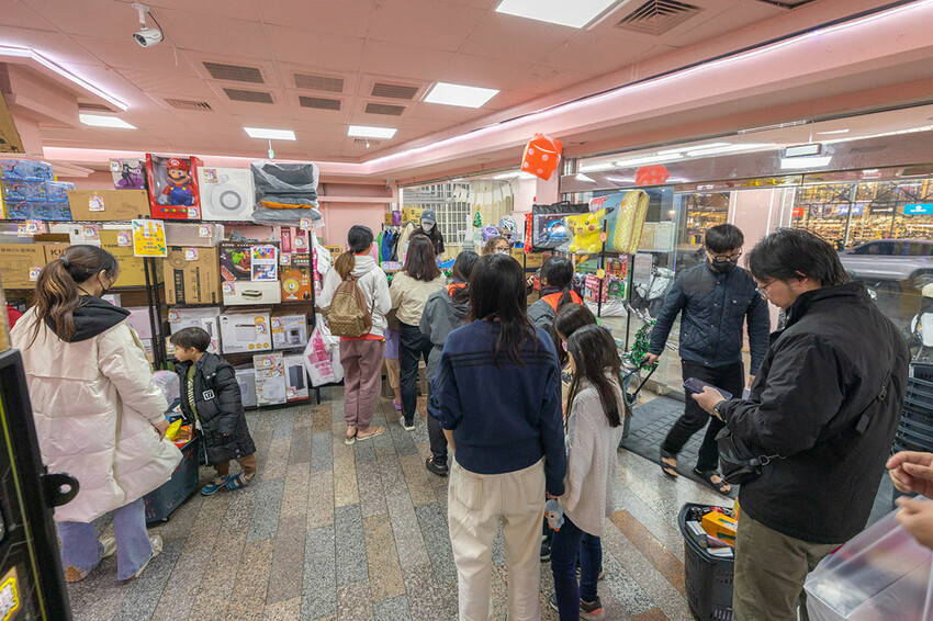 優品娃娃台中西屯店-夾娃娃機新手必玩「強爪模式」