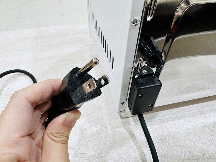 【SANSUI山水】15L旋風溫控智能氣炸烤箱SAF-588