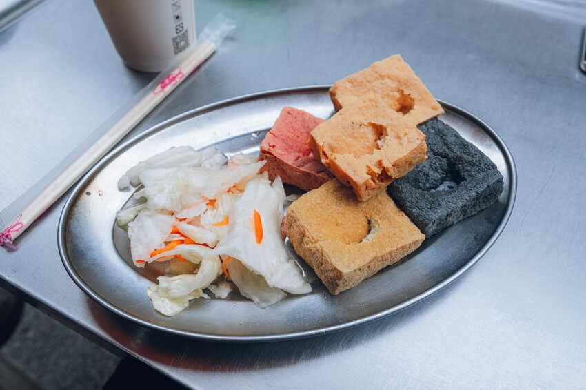 【苗栗泰安】水雲三星之首-虎山｜號稱中級山的大霸尖山，登山攻略。停車資訊 - 貪吃猴的幻想