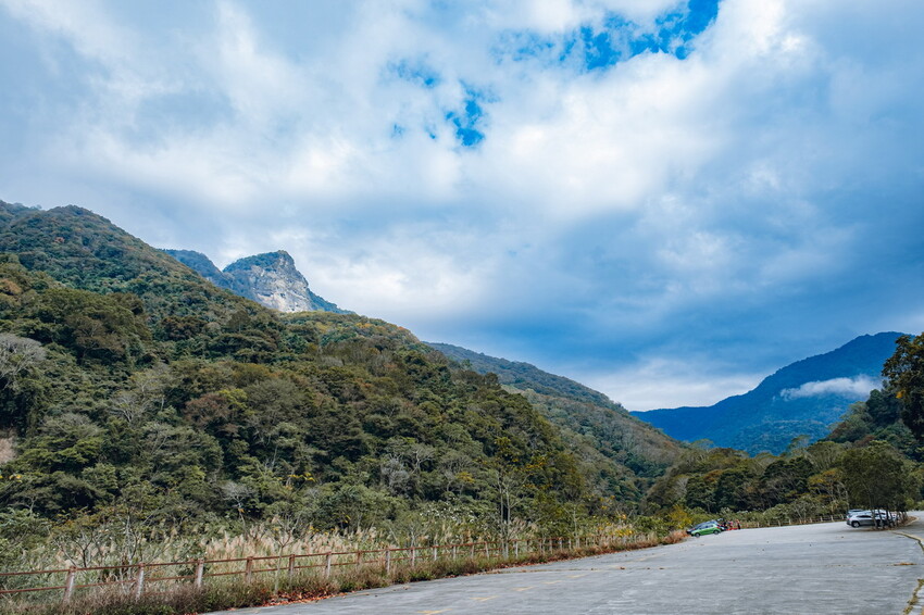 【苗栗泰安】水雲三星之首-虎山｜號稱中級山的大霸尖山，登山攻略。停車資訊 - 貪吃猴的幻想