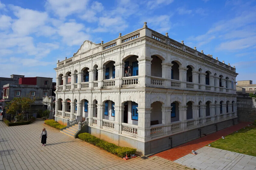 金門縣金湖鎮陳景蘭洋樓｜金門規模最大之洋樓，金門必訪景點