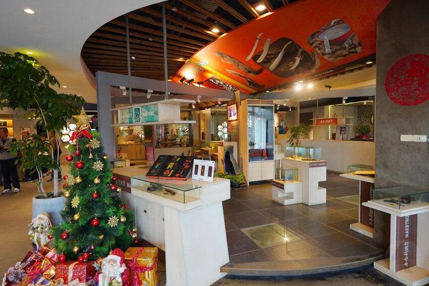 金門縣金寧鄉金合利鋼刀觀光工廠｜金門鋼刀金工體驗，來敲敲打打吧!