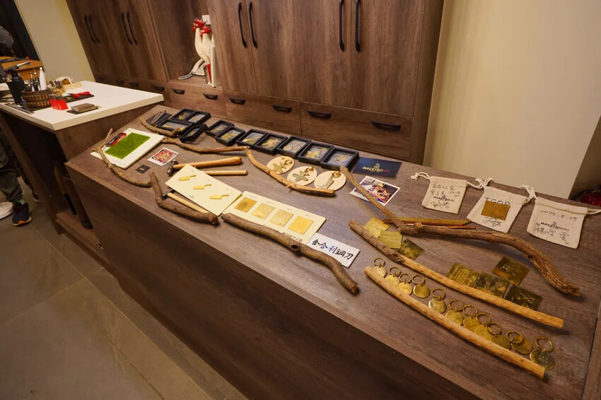 金門縣金寧鄉金合利鋼刀觀光工廠｜金門鋼刀金工體驗，來敲敲打打吧!