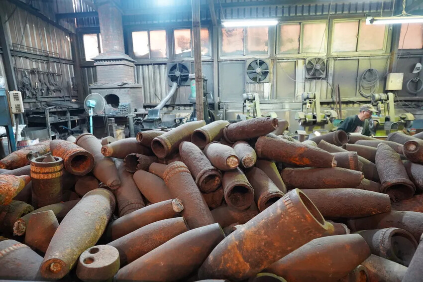 金門縣金寧鄉金合利鋼刀觀光工廠｜金門鋼刀金工體驗，來敲敲打打吧!