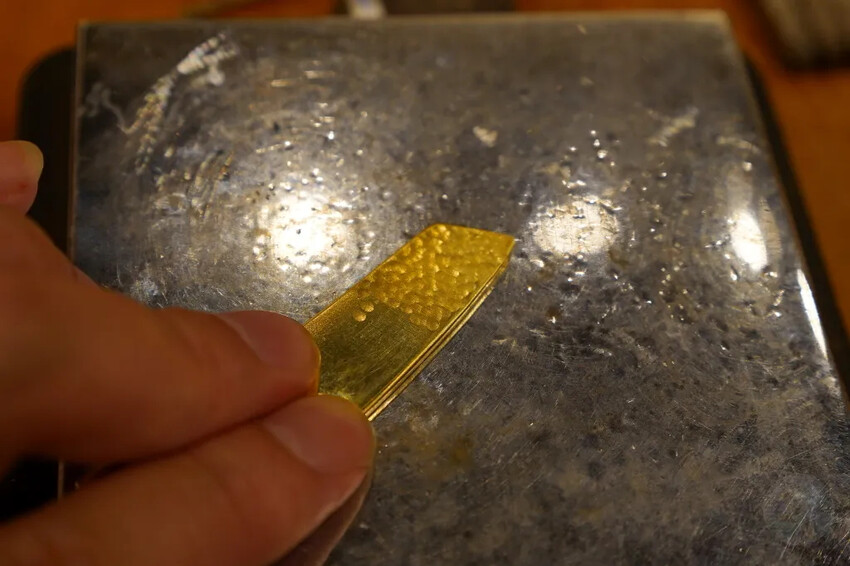 金門縣金寧鄉金合利鋼刀觀光工廠｜金門鋼刀金工體驗，來敲敲打打吧!