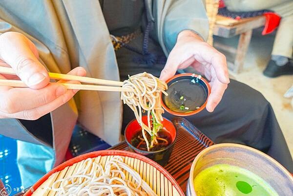 京都美食。舌切茶屋 清水寺裡的茶點屋 不論是冰品、茶點還 京都美食。舌切茶屋 清水寺裡的茶點屋 不論是冰品、茶點還
