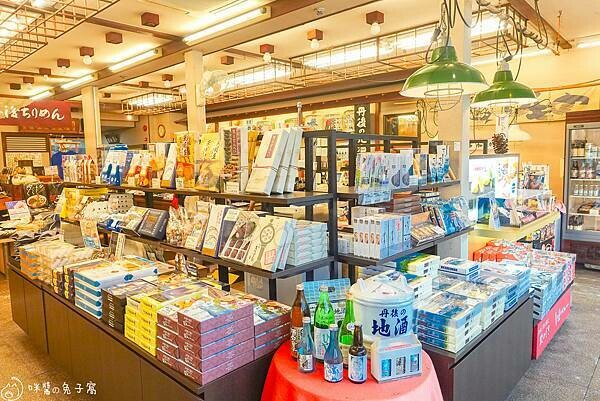 京都美食。松和物産 本店 天橋立車站旁邊的海鮮定食 一樓 京都美食。松和物産 本店 天橋立車站旁邊的海鮮定食 一樓