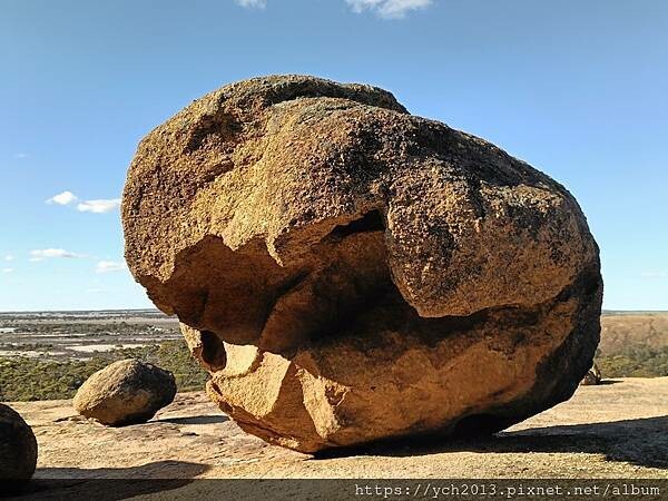 西澳景點/波浪岩Wave Rock登高望遠 西澳景點/波浪岩Wave Rock登高望遠