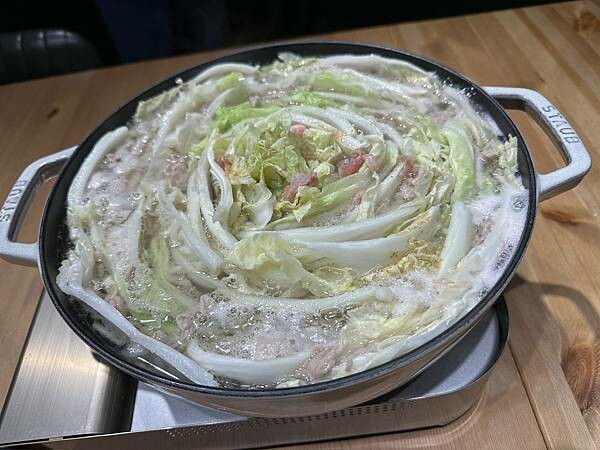 台北廚房出租｜共煮同樂｜跟朋友聚會做料理就到信二家廚仁愛店|