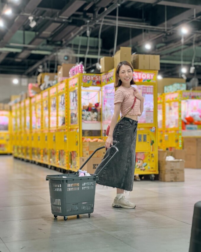 台中 西屯區 室內景點 優品娃娃台中逢甲店 夾娃娃機 2.jpeg 台中 西屯區 室內景點 優品娃娃台中逢甲店 夾娃娃機 2.jpeg