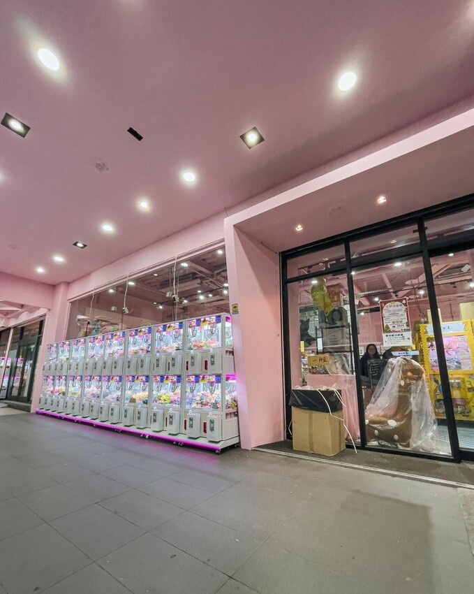 台中 西屯區 室內景點 優品娃娃台中逢甲店 夾娃娃機 23.jpg 台中 西屯區 室內景點 優品娃娃台中逢甲店 夾娃娃機 23.jpg