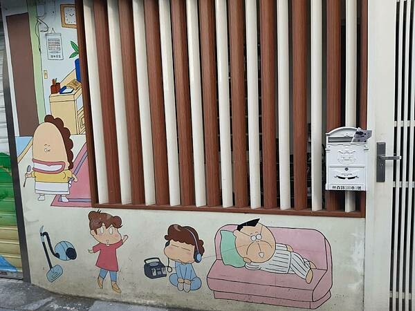 台中IG打卡景點-動漫彩繪巷