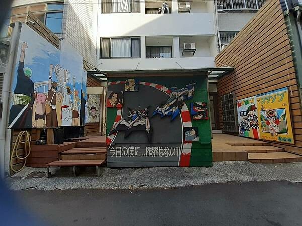 台中IG打卡景點-動漫彩繪巷