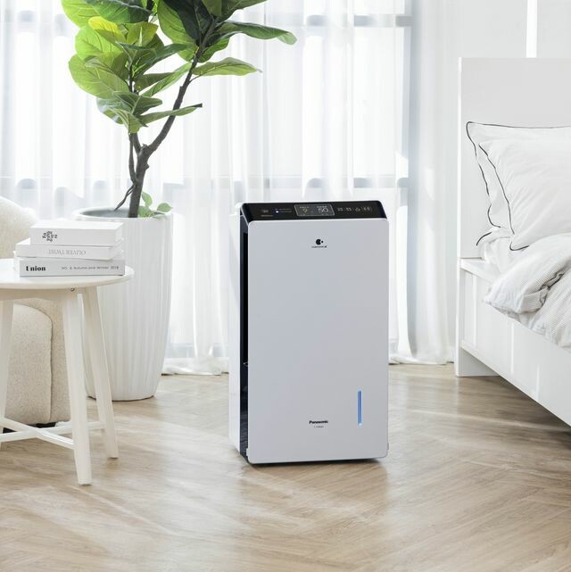 對抗潮濕必備家電- Panasonic變頻清淨型除濕機,絕美登場!不只乾爽,更要清淨,一機打造精緻質感的舒適生活