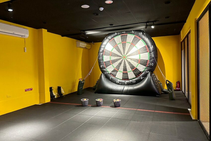 宜蘭縣蘇澳鎮宜蘭縣蘇澳｜♥歪歪球 Wild Wild Ball♥宜蘭最新室內親子景點.四大關卡八種創意球類玩法顛覆你對球類的刻板印