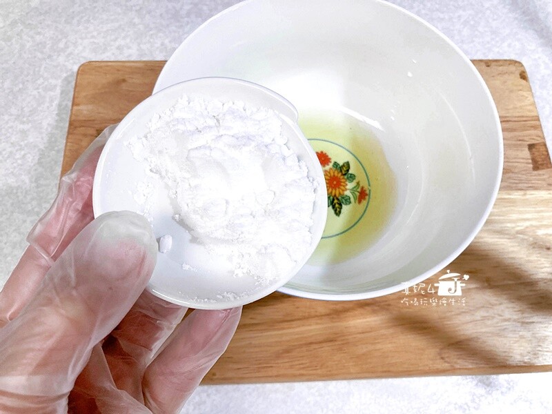 烘焙筆記│牛蕃茄輕乳酪派，酒香風味的蕃茄果乾共奏的濃郁起司味道