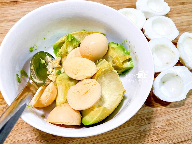 烹飪筆記│惡魔蛋.水煮蛋.哇沙米酪梨