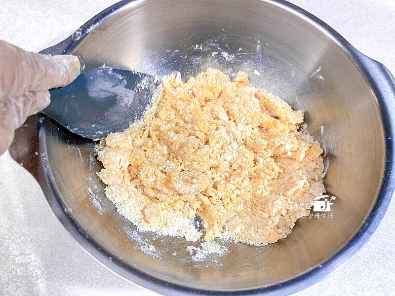 烘焙筆記│牛蕃茄輕乳酪派，酒香風味的蕃茄果乾共奏的濃郁起司味道