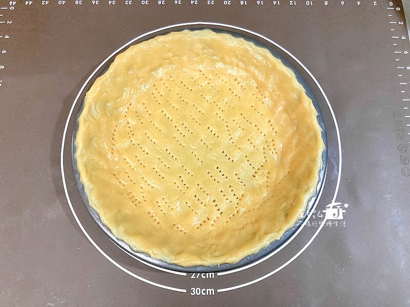 烘焙筆記│牛蕃茄輕乳酪派，酒香風味的蕃茄果乾共奏的濃郁起司味道