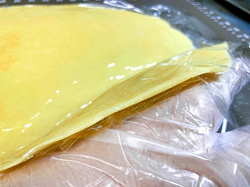 烘焙筆記│牛蕃茄輕乳酪派，酒香風味的蕃茄果乾共奏的濃郁起司味道