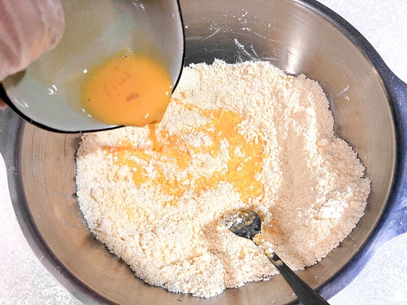 烘焙筆記│牛蕃茄輕乳酪派，酒香風味的蕃茄果乾共奏的濃郁起司味道