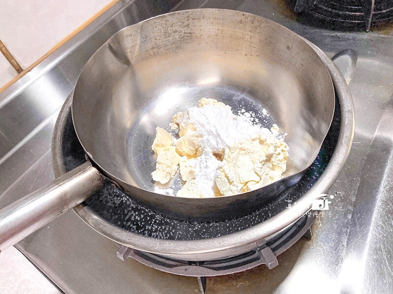 烘焙筆記│牛蕃茄輕乳酪派，酒香風味的蕃茄果乾共奏的濃郁起司味道