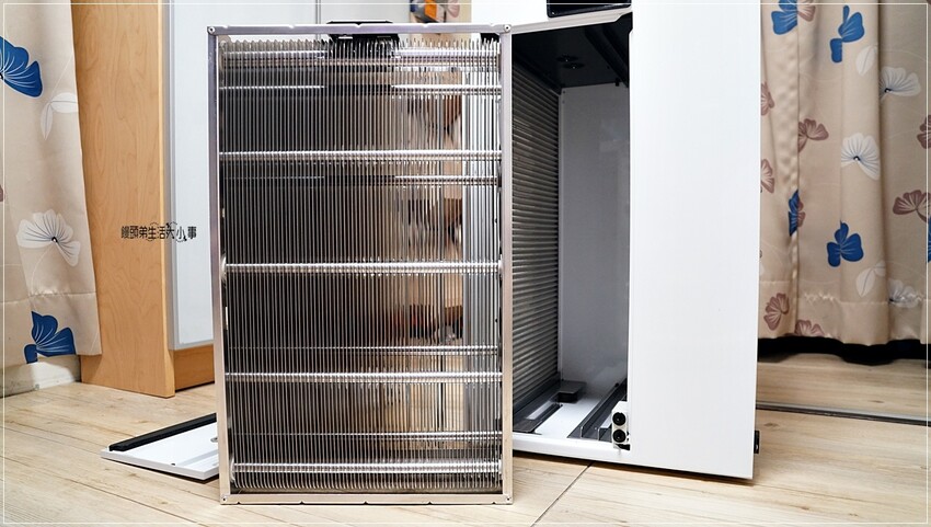 博士韋爾Bosswell旗艦款雙電離免耗材清淨機 | 智慧科技、省電1級效能，適用8-30坪