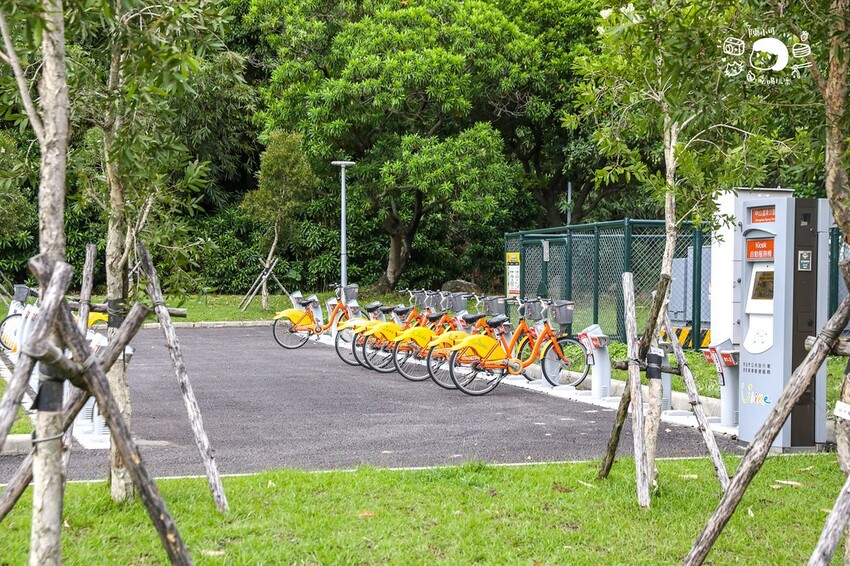 新北市金山區真的免費不用錢，超大公園免費泡腳熱呼呼！旁邊還有停車場超方便