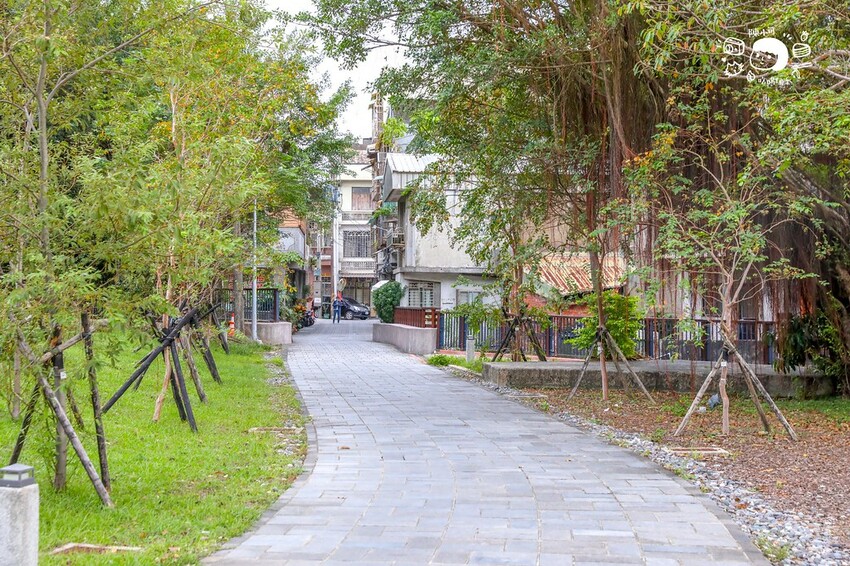 新北市金山區真的免費不用錢，超大公園免費泡腳熱呼呼！旁邊還有停車場超方便