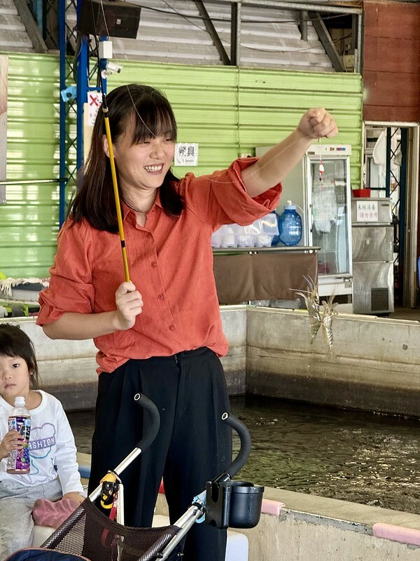 宜蘭縣礁溪鄉宜蘭礁溪  |  六隻蝦釣蝦場，超有成就感的釣蝦場；隨便都能釣雙蝦。（礁溪旅行）