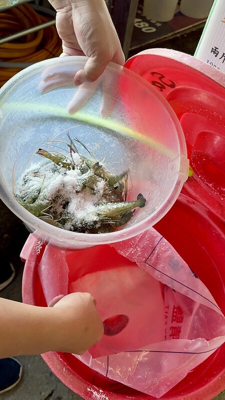 宜蘭縣礁溪鄉宜蘭礁溪  |  六隻蝦釣蝦場，超有成就感的釣蝦場；隨便都能釣雙蝦。（礁溪旅行）