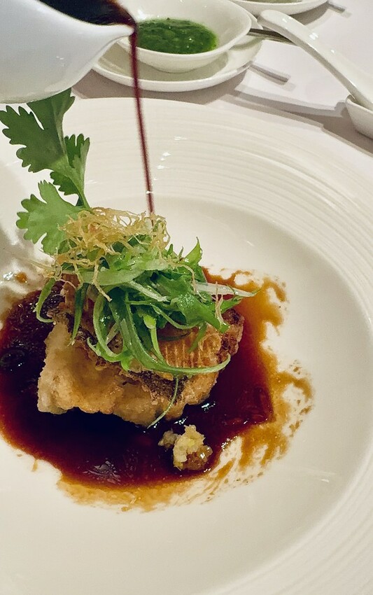 澳門澳門米其林二星|永利軒Wing Lei餐桌上的節氣美味與相互輝映的功夫茶,味蕾滿足又舒服。(澳門美食/澳門旅