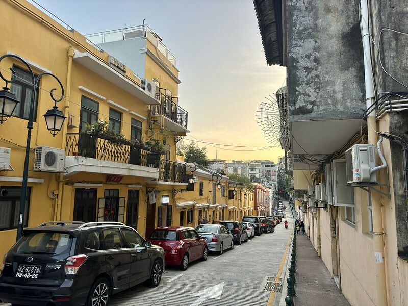 澳門澳門旅遊｜散步看景，享受澳門的異國風情；大砲台、大砲台迴廊、澳門博物館、瘋堂斜巷、望德聖母堂、聖味基