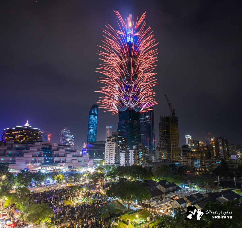 台北市信義區【101跨年煙火】拍攝點‧觀賞地點│四獸山‧象山‧虎山‧南港山‧碧山巖‧烘爐地‧劍潭山‧老地方觀機平台‧信義區‧惠