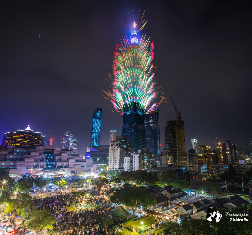 台北市信義區【101跨年煙火】拍攝點‧觀賞地點│四獸山‧象山‧虎山‧南港山‧碧山巖‧烘爐地‧劍潭山‧老地方觀機平台‧信義區‧惠