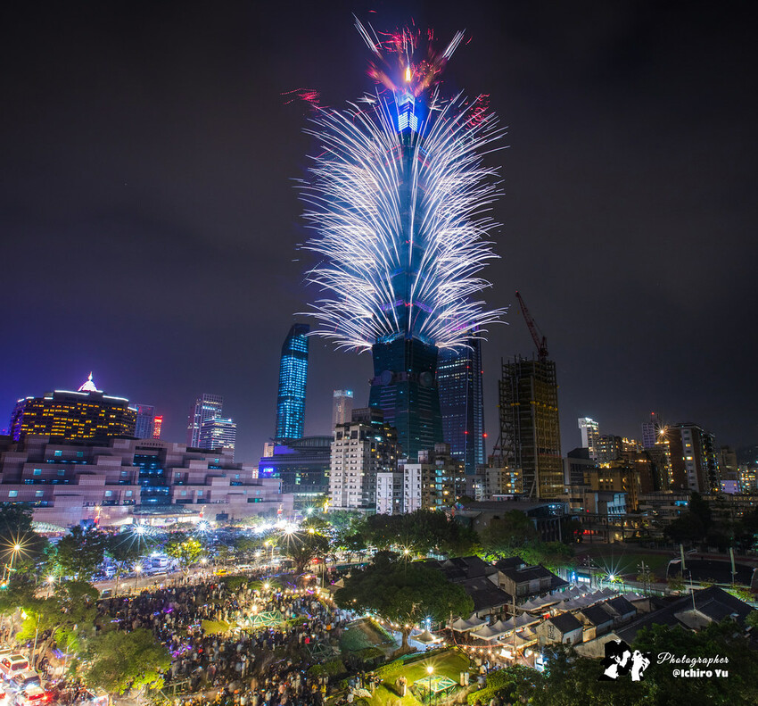 台北市信義區【101跨年煙火】拍攝點‧觀賞地點│四獸山‧象山‧虎山‧南港山‧碧山巖‧烘爐地‧劍潭山‧老地方觀機平台‧信義區‧惠