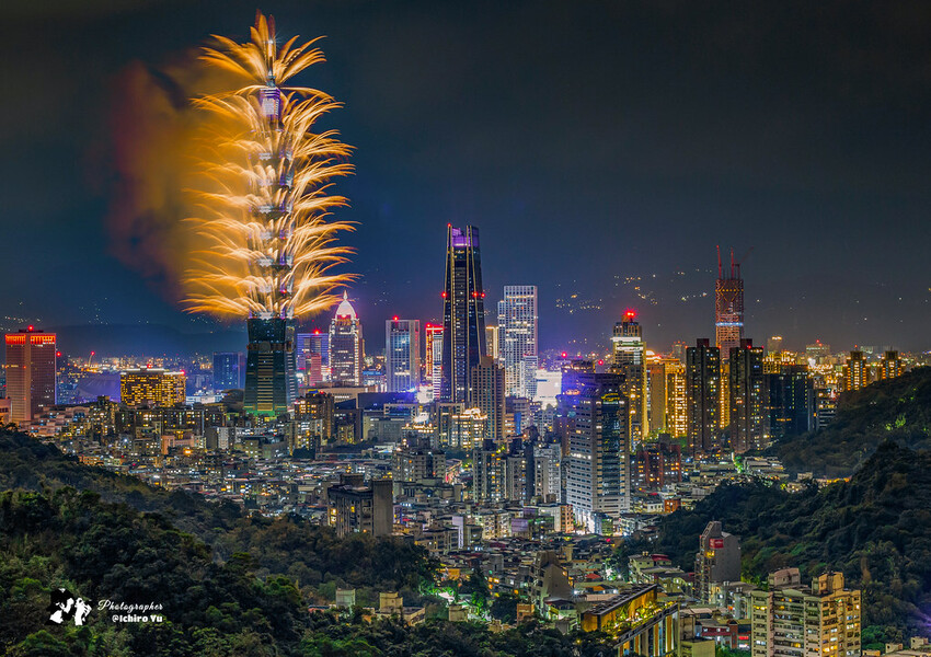 台北市信義區【101跨年煙火】拍攝點‧觀賞地點│四獸山‧象山‧虎山‧南港山‧碧山巖‧烘爐地‧劍潭山‧老地方觀機平台‧信義區‧惠
