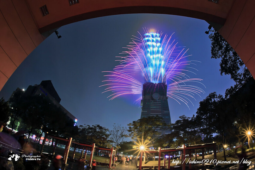 台北市信義區【101跨年煙火】拍攝點‧觀賞地點│四獸山‧象山‧虎山‧南港山‧碧山巖‧烘爐地‧劍潭山‧老地方觀機平台‧信義區‧惠